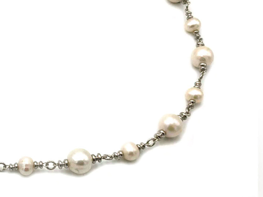 PEACE & PEARLS NECKLACE